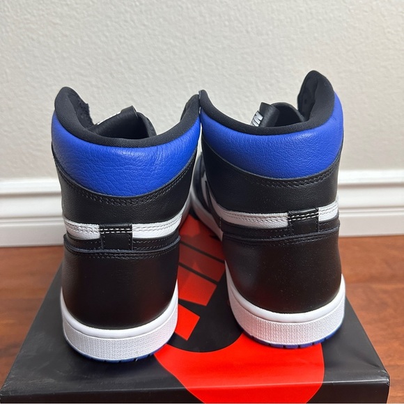 Jordan 1 Retro High Royal Toe Size 11 - Picture 4 of 8